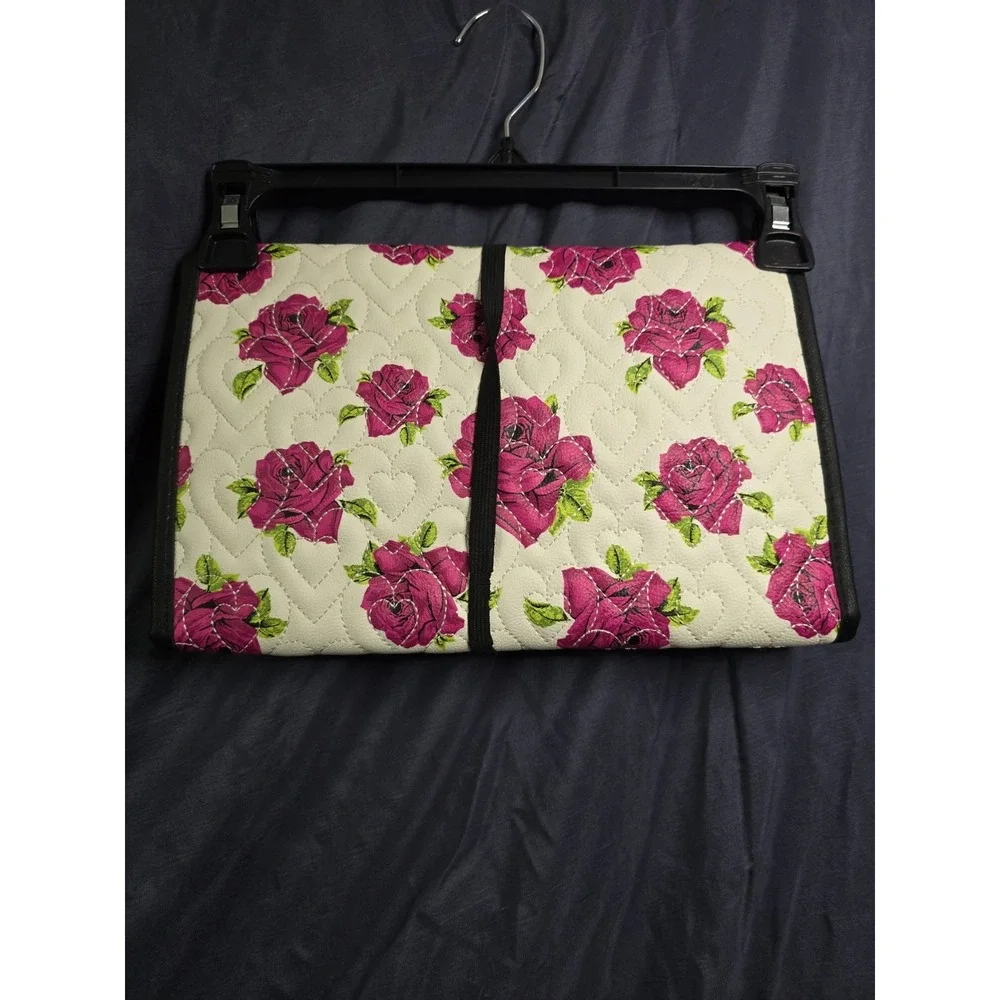 Betsy Johnson Travel Diaper Changing Pad Roses Tri Fold